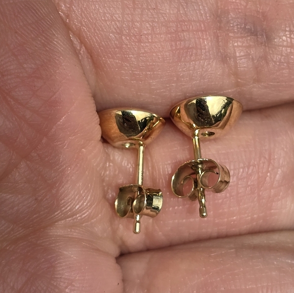 Solid Gold Garnet Bezel Stud Earrings - Picture 4 of 5